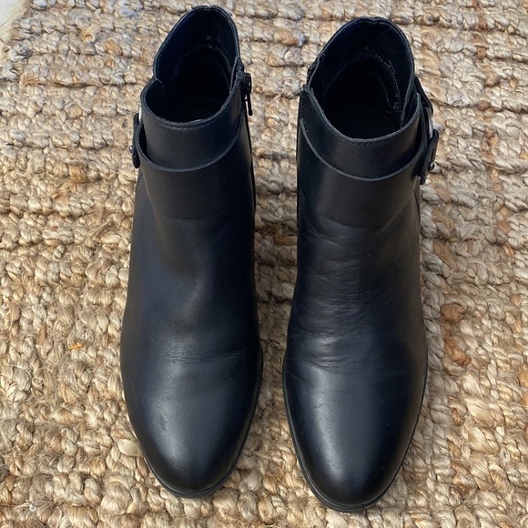 Naturalizer Lydia Leather Ankle Boots Womens 8W shootie shoe black Zip Western - Picture 2 of 10